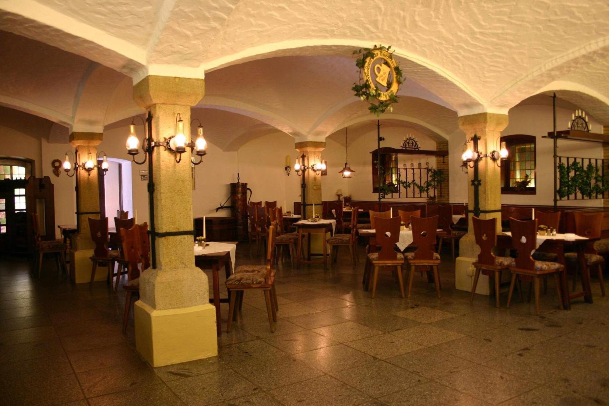 Hotel Zum Alten Brauhaus โอเบอร์วีเซินธาล ภายนอก รูปภาพ